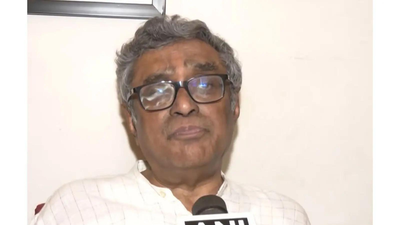 ‘Our first task is to remove ‘kachhra’ and begin process of reconstruction’: West Bengal cabinet minister Swapan Dasgupta | India News