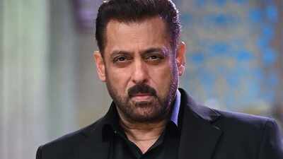 Salman Khan was mentally, emotionally drained after Baba Siddiqui’s demise, rib injury, still showed up on Sikandar set, says his co-star praising the actor | Hindi Movie News