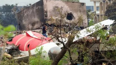 Pilots’ organistaion casts doubt on interim Air India crash report, says AAIB must run simulator tests | India News