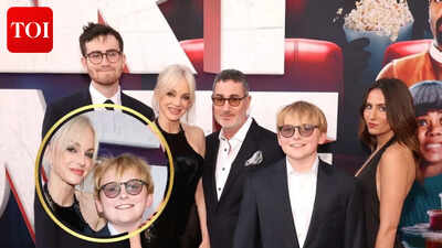 Anna Faris Hosts Star-Studded Premiere of ‘Scary Movie 6’ with Family |