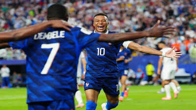 France vs Iraq, FIFA World Cup Match Result: Les Bleus win 3-0 as Mbappé scores brace on 100th cap and Dembele nets first World Cup goal | Football News
