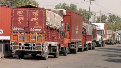 Govt considering green charge on old buses, trucks, other goods vehicles that enter core NCR | India News