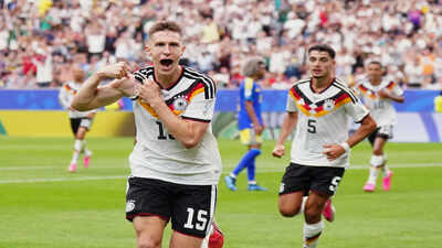 World Cup heartbreak for Germany as Nico Schlotterbeck suffers tournament-ending injury | Football News