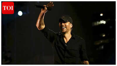 Enrique Iglesias SLAMMED for reposting video of kiss with fan; sparks split rumours with Anna Kournikova |