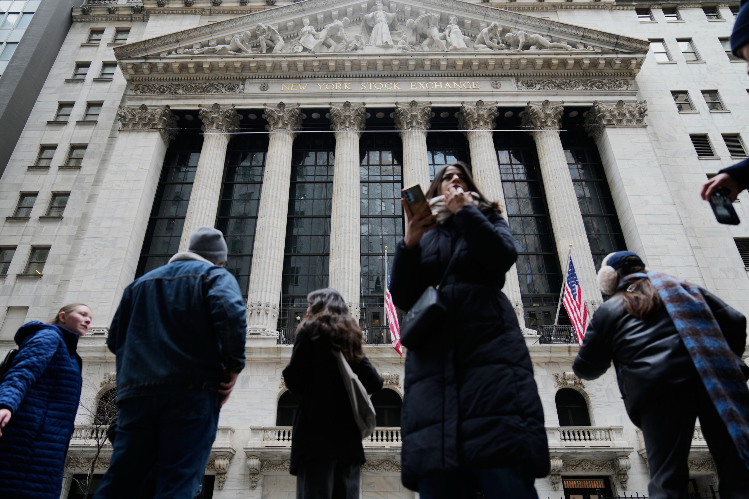 New York’s richest aren’t opening their wallets to stop the left