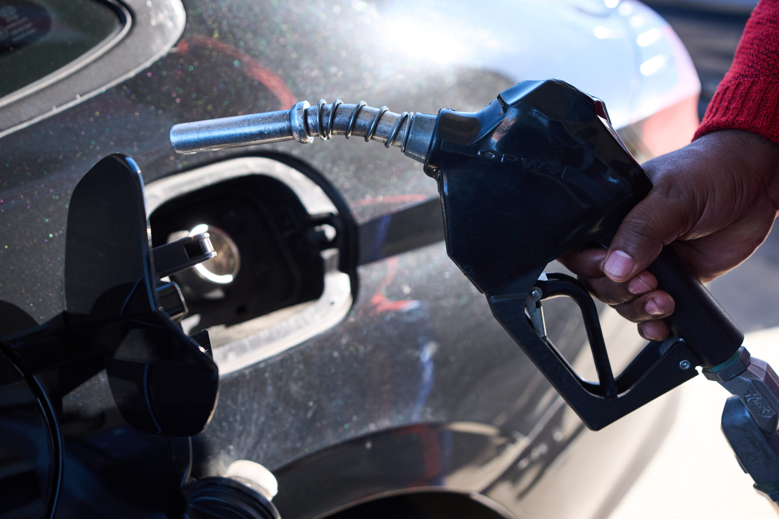 Here’s why Republicans are worrying about high gas prices ahead of the midterms