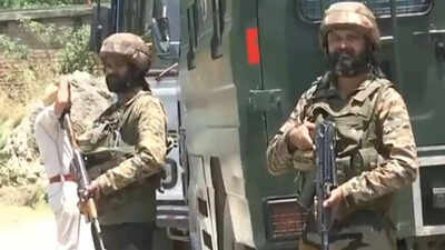 2 soldiers killed in ‘accidental blast’ near LoC in Uri | India News