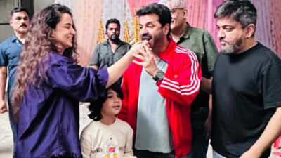 Queen 2 Movie: Kangana Ranaut wraps up shooting for ‘Queen 2’, shares joyful glimpse from wrap-up celebrations with cast and crew | Hindi Movie News