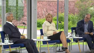 Finnish Minister Supports India’s Russian Oil Imports Amid Price Cap Discussions | India News