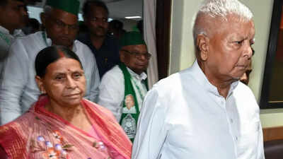 Bihar government withdraws Lalu Yadav, Rabri Devi’s Z-plus security cover | India News