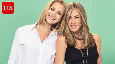 Lisa Kudrow FINALLY watches ‘Friends’ two decades after finale; praises Jennifer Aniston and calls Brad Pitt hilarious﻿ |