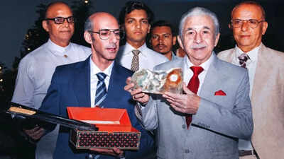 Naseeruddin Shah: Meet the ‘Made in India: A Titan Story’ cast: Naseeruddin Shah as J.R.D. Tata to Jim Sarbh as Xerxes Desai |