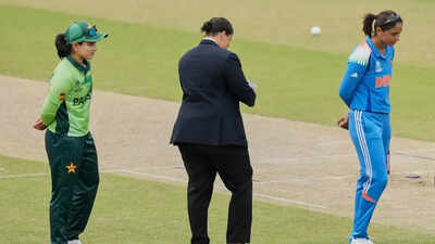 No handshake again! India’s Harmanpreet Kaur, Pakistan’s Fatima Sana avoid customary greeting at toss in Women’s T20 World Cup | Cricket News