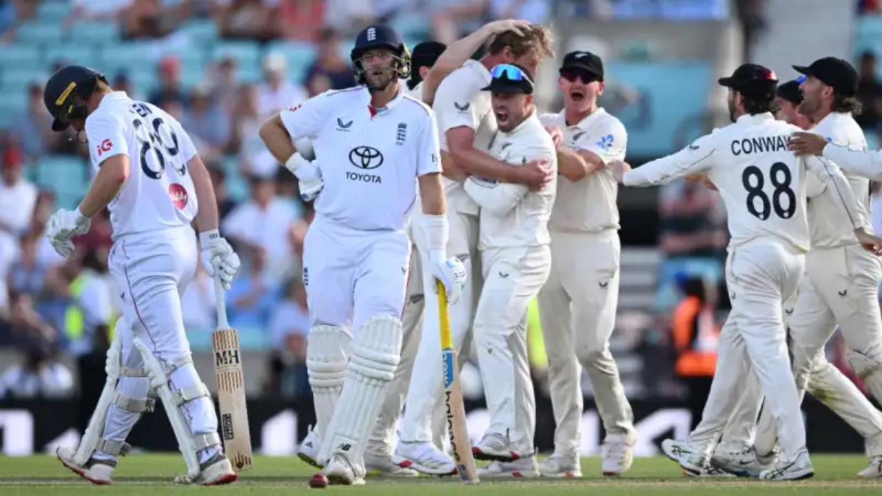 England 192/7 in 52.3 Overs | England vs New Zealand 2nd Test Live: Host’s last hope Joe Root falls in morning session