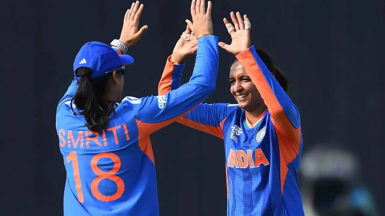 IND W vs SA W Live Score, Women’s T20 World Cup 2026: Harmanpreet Kaur set for historic 200th T20I as India face South Africa