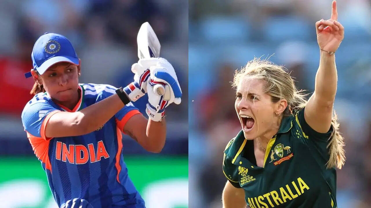 India Women 111/2 in 15.0 Overs