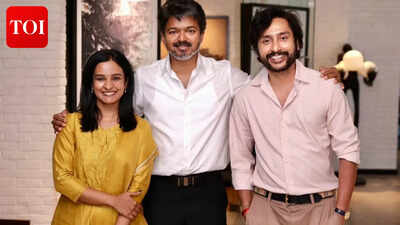 Rj Balaji: ‘Karuppu’ director RJ Balaji praises CM Vijay after special meeting; Emotional post sparks debate | Tamil Movie News