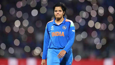Trust Shafali Verma, the bowler: Nasser Hussain offers ‘safety valve’ to India’s balance problem in Women’s T20 World Cup | Cricket News