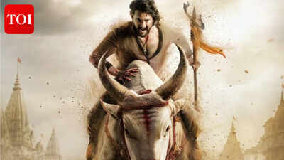 SS Rajamouli to Shoot Epic War Sequence in Varanasi with Mahesh Babu and 3,500 Artistes |