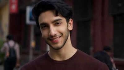 Vedang Raina reveals he studied business in college but was interested in Science, opens on his dilemma about listening to his heart and mind: ‘I find it crazy’ – EXCLUSIVE | Hindi Movie News