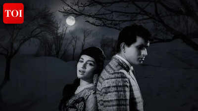 Manoj Kumar: This superstar spotted a real female beggar outside Taj Hotel, cast her in his film, it later became a cult classic |