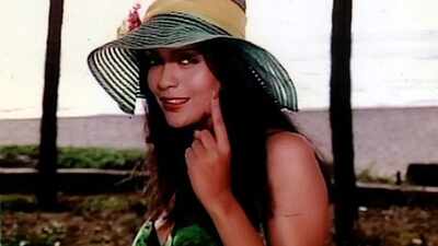 Zeenat Aman says nobody was interested in her being cerebral as she opens up on the sex symbol tag: ‘They wanted more cleavage, dancing in the rains’ | Hindi Movie News