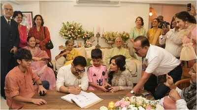 Aamir Khan-Gauri Spratt wedding: First photo of the couple as husband and wife is out; the newlyweds take their wedding vows in the presence of family and children |