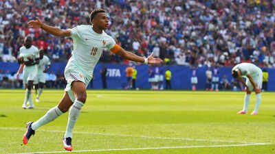 Kylian Mbappe hits eighth goal to equal Lionel Messi at top of FIFA World Cup Golden Boot standings | Football News