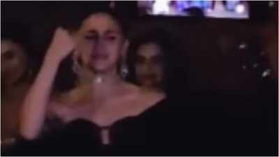 Akansha Ranjan Sangeet: Alia Bhatt sets the dance floor on fire with ‘Maahi Ve’ at BFF Akansha Ranjan’s sangeet – watch | Hindi Movie News