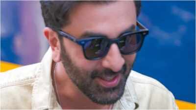‘Ramayana’: Ranbir Kapoor touches Sunny Deol and Kumar Vishwas’ feet at the Pratham Sankalp event | Hindi Movie News