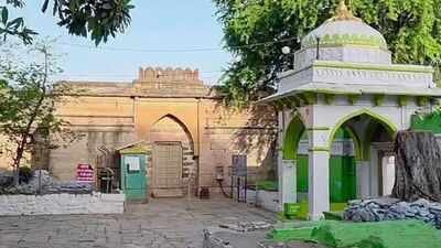 Bhojshala complex row: SC asks government to provide nearby site for Friday namaz | India News