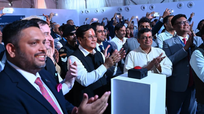 Sonowal unveils first Made in India EXIM shipping container, Maersk orders 1,000 of them | India News