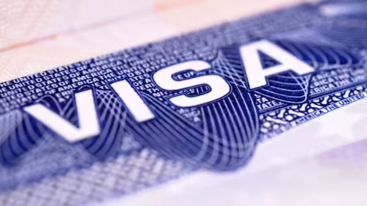 Duration of US visa stay changes – what it means for foreign students, exchange visitors and journalists | World News