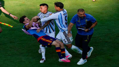 No apology: Argentina’s Leandro Paredes breaks silence after World Cup final chaos against Spain as FIFA investigates | Football News