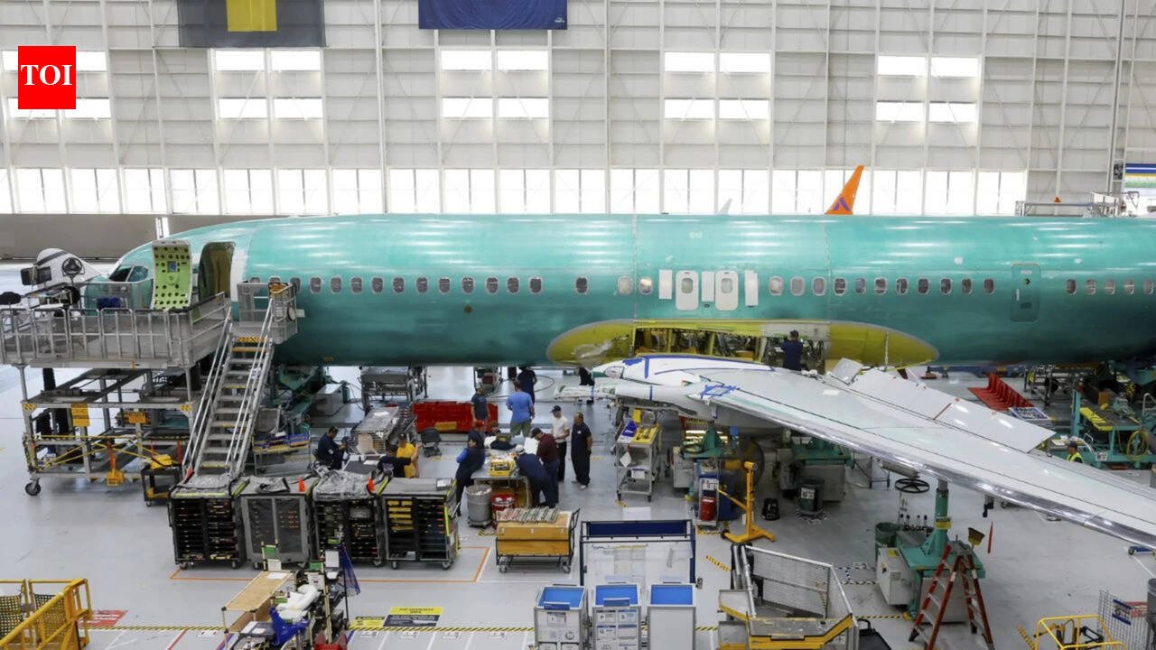 Boeing posts bigger-than-expected Q2 loss as Air Force One costs rise by $280 million