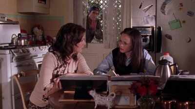 ‘Gilmore Girls’ house enters the market for USD 2.7 million, 26 years after the show’s pilot |