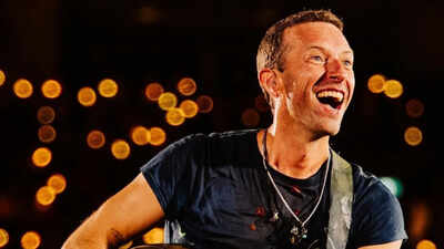 Martin: Chris Martin’s Inspiring Quote about Overcoming Pressure and Darkness: ‘We Are Diamonds Taking Shape’ |