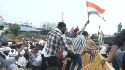 Demand for MSP, reforms: Protesting farmers breach police barricades enroute to Bhopal | India News
