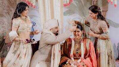 First wedding pictures! Anshula Kapoor marries longtime beau Rohan Thakkar; Janhvi Kapoor and Khushi Kapoor help their ‘jiju’ apply sindoor | Hindi Movie News