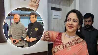 ‘Looking very charming’: Jeetendra compliments Hema Malini at her celebratory concert; Shatrughan Sinha and Rakesh Roshan pose for the event |