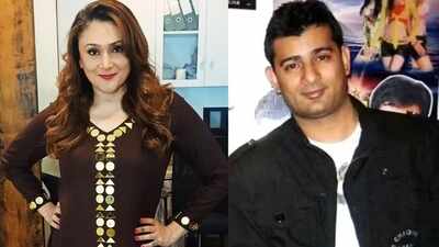 Aamir Khan’s half brother Hyder Ali Khan forced ex-wife, actress Eva Grover to sleep with directors to get money: ‘Ghar chalana hai, that was the end of everything’ | Hindi Movie News