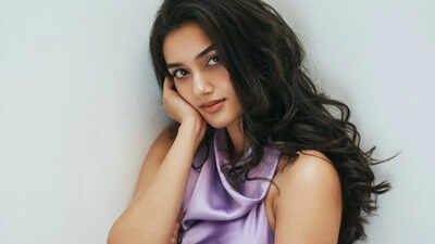 Bhagyashri Borse: Bhagyashri Borse Reflects on Father’s Job Loss and Inspiring Journey in the Film Industry |