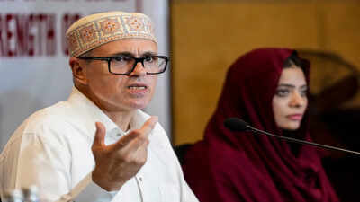 ‘Article 370 means nothing without statehood’: Omar Abdullah’s reply to Mufti over J&K special status demand | India News