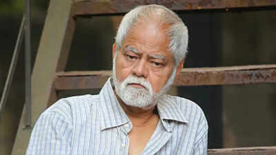 Sanjay Mishra: This ‘Dhamaal 4’ actor once washed utensils for Rs 150 at Dhaba in Rishikesh, now owns Rs 4.95 crore home | Hindi Movie News