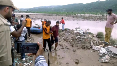 Police, SDRF rescue 2 trapped in Tawi river; Army launches relief ops in Reasi, Rajouri | India News