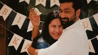 Vicky Kaushal shares loved-up picture with ‘Jaan’ Katrina Kaif from her birthday celebrations – PIC |