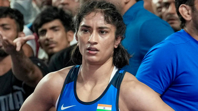 Vinesh Phogat: Vinesh Phogat Asian Games trials case: Delhi HC disposes wrestler’s plea, directs WFI to decide in 2 weeks | India News