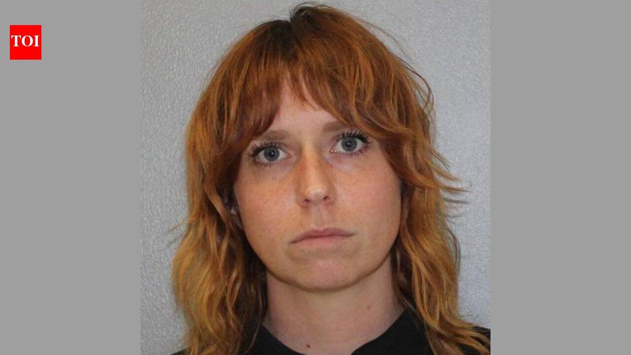 Kaitlyn Tracey: Canadian woman who slapped teen wearing pro-Trump clothing faces deportation