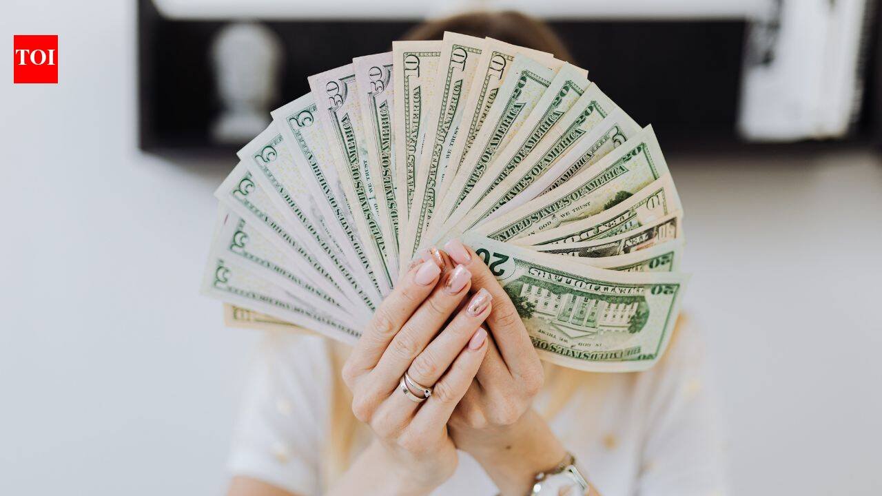 In 2023 and 2024, a Los Angeles homeless-services nonprofit paid its Hawaii-based CEO more than $1.6 million, including about $824,000 in unused vacation pay