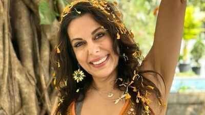 Pooja Bedi talks about her parents, Kabir Bedi and Protima Bedi’s relationship; describes them as ‘people who married well, lived well, and divorced well’